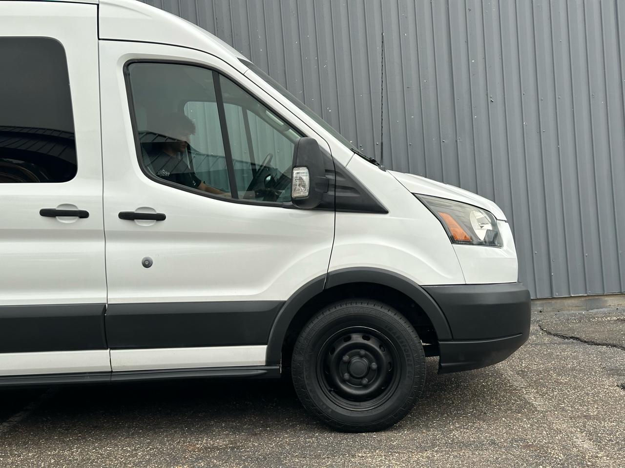 Ford Transit Cargo Van T-250 148" Med Rf 9000 GVWR Sliding RH Dr 2016