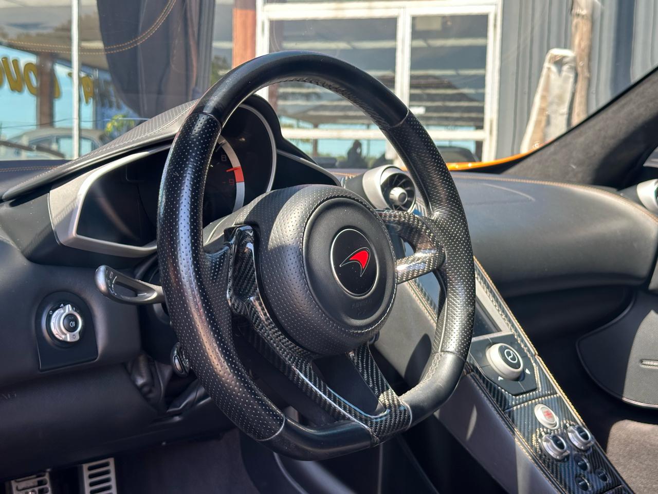 McLaren MP4-12c Base 2012