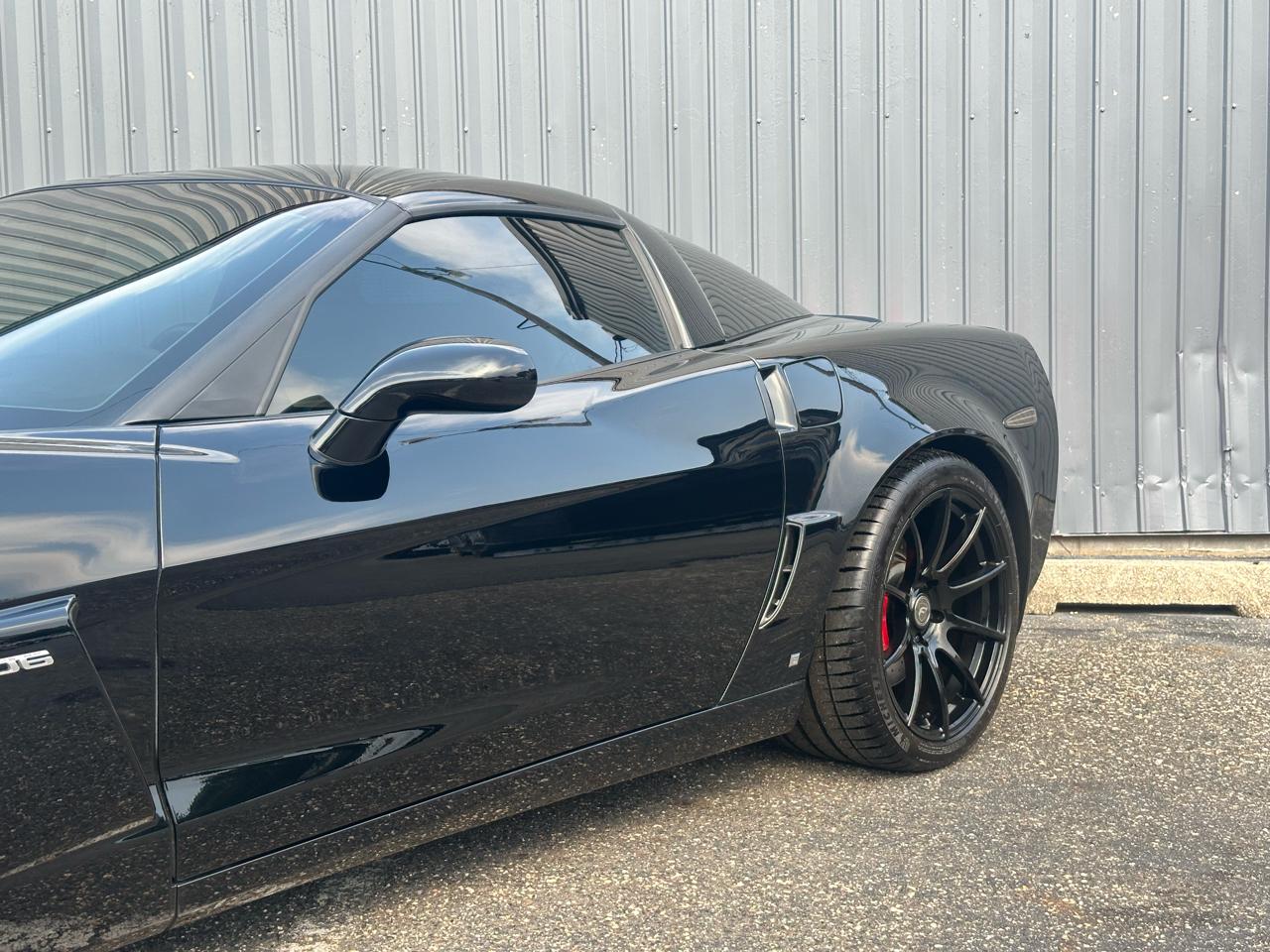 Chevrolet Corvette 2dr Cpe Z06 2006