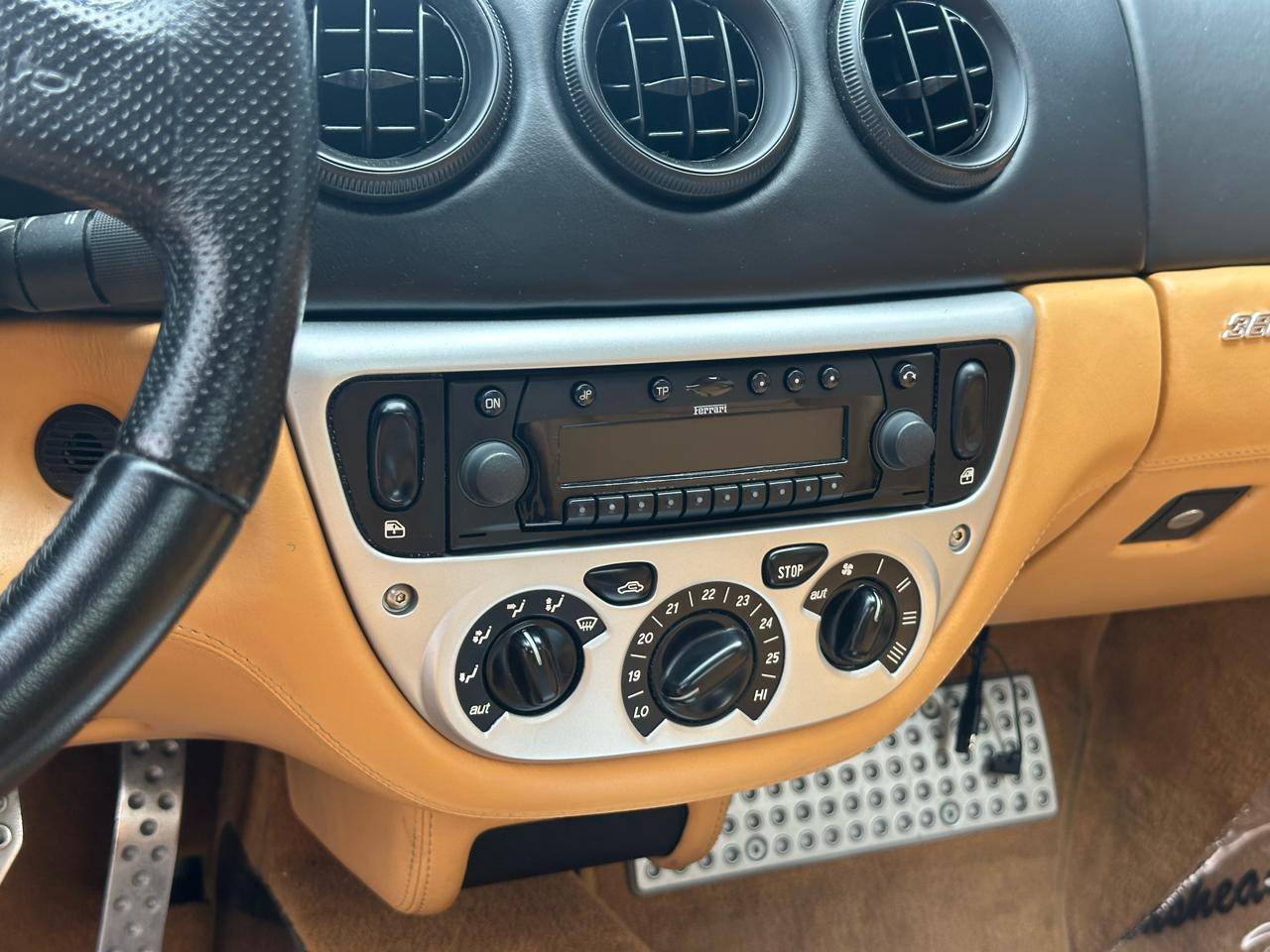 Ferrari 360 2dr Cpe Modena 2002