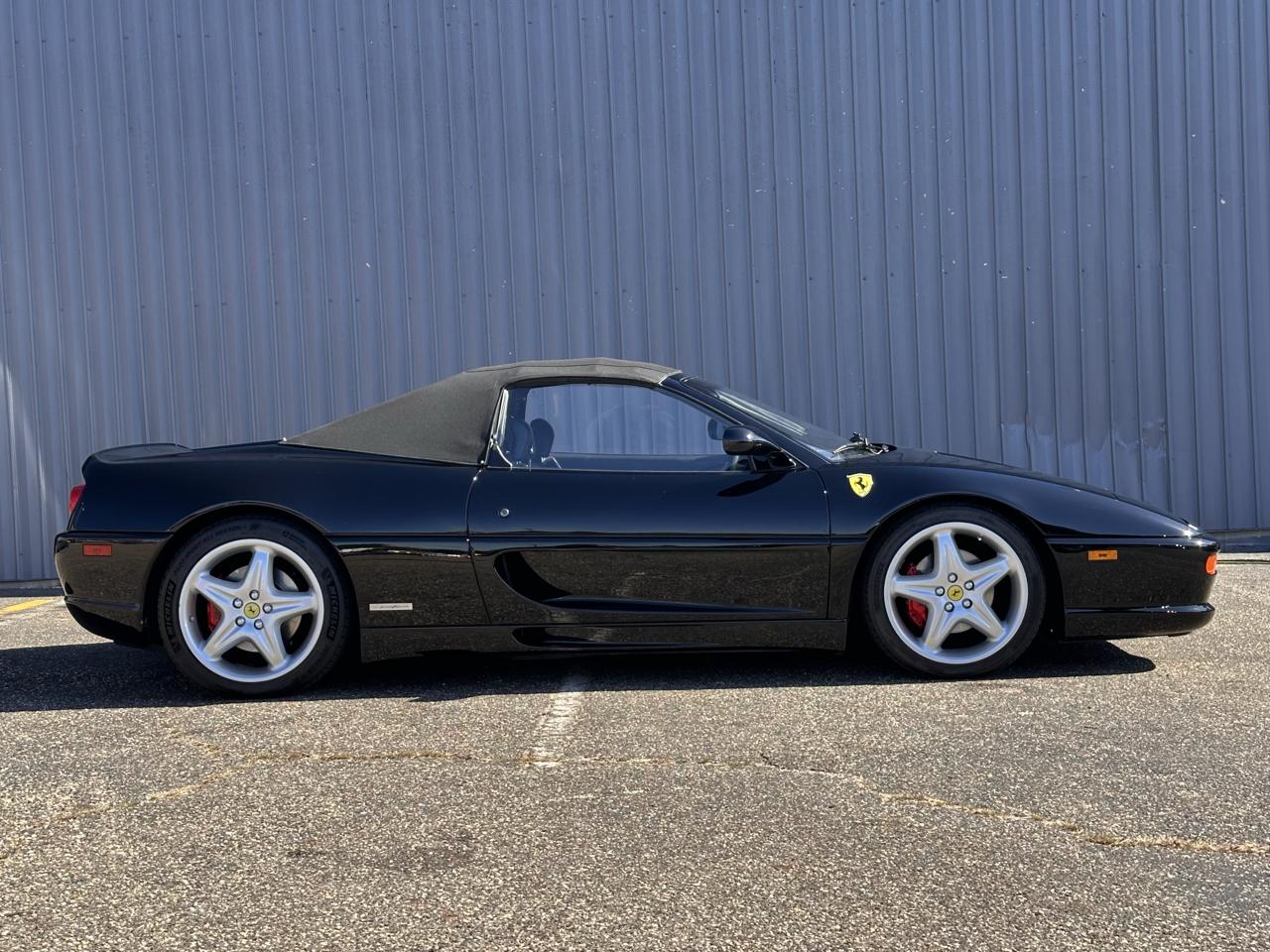 Ferrari F355 Spider 1999