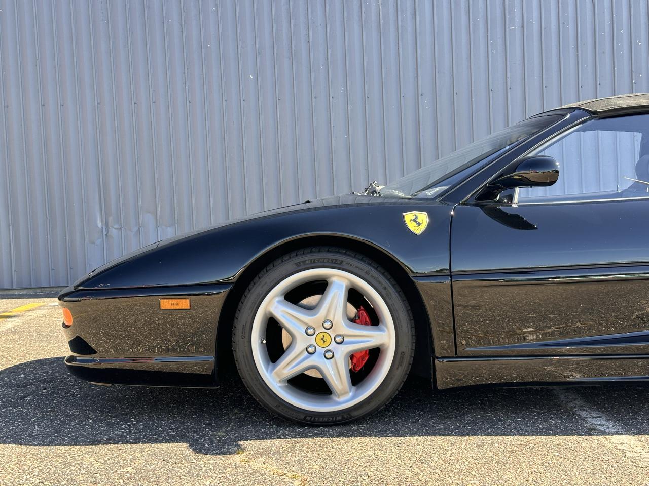 Ferrari F355 Spider 1999