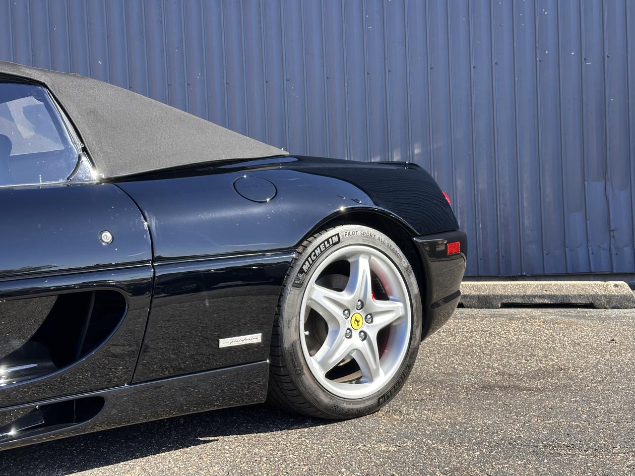 Ferrari F355 Spider 1999