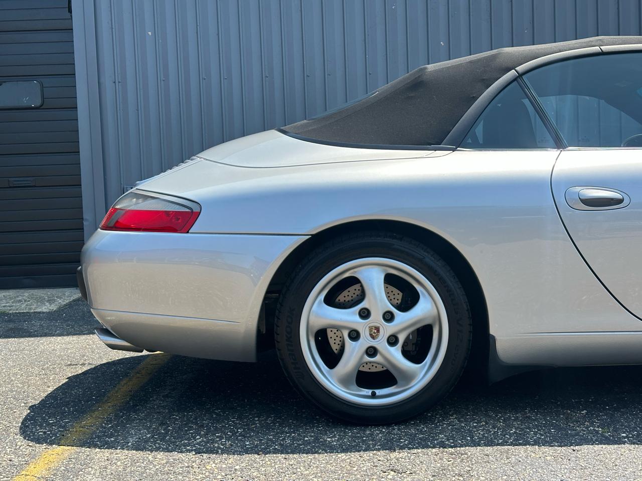 Porsche 911 Carrera 2dr Carrera Cabriolet 6-Spd Manual 1999
