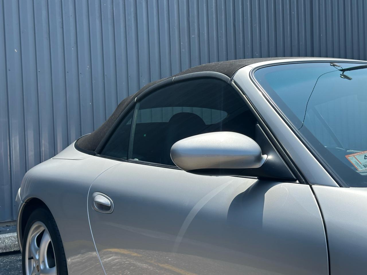 Porsche 911 Carrera 2dr Carrera Cabriolet 6-Spd Manual 1999