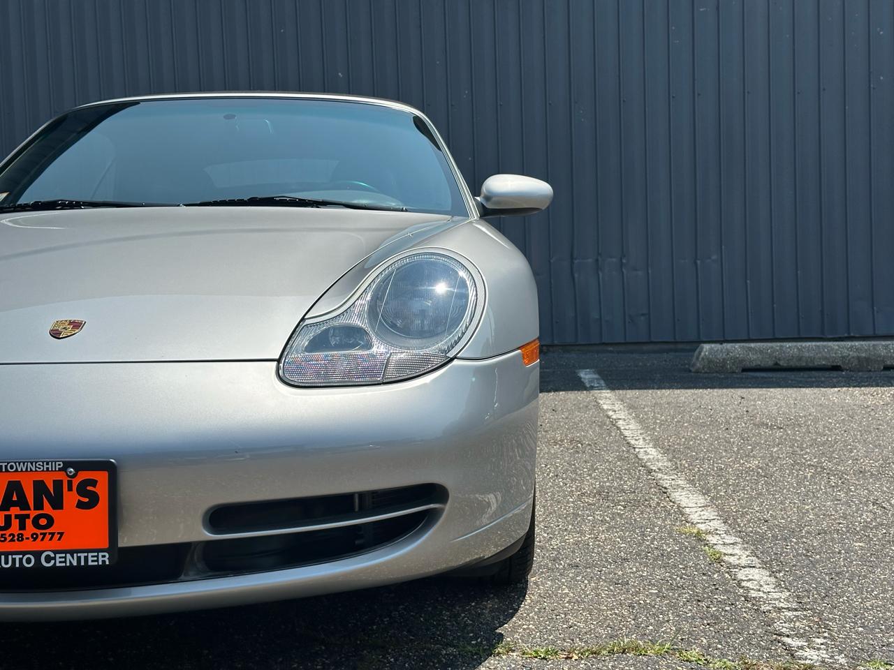 Porsche 911 Carrera 2dr Carrera Cabriolet 6-Spd Manual 1999
