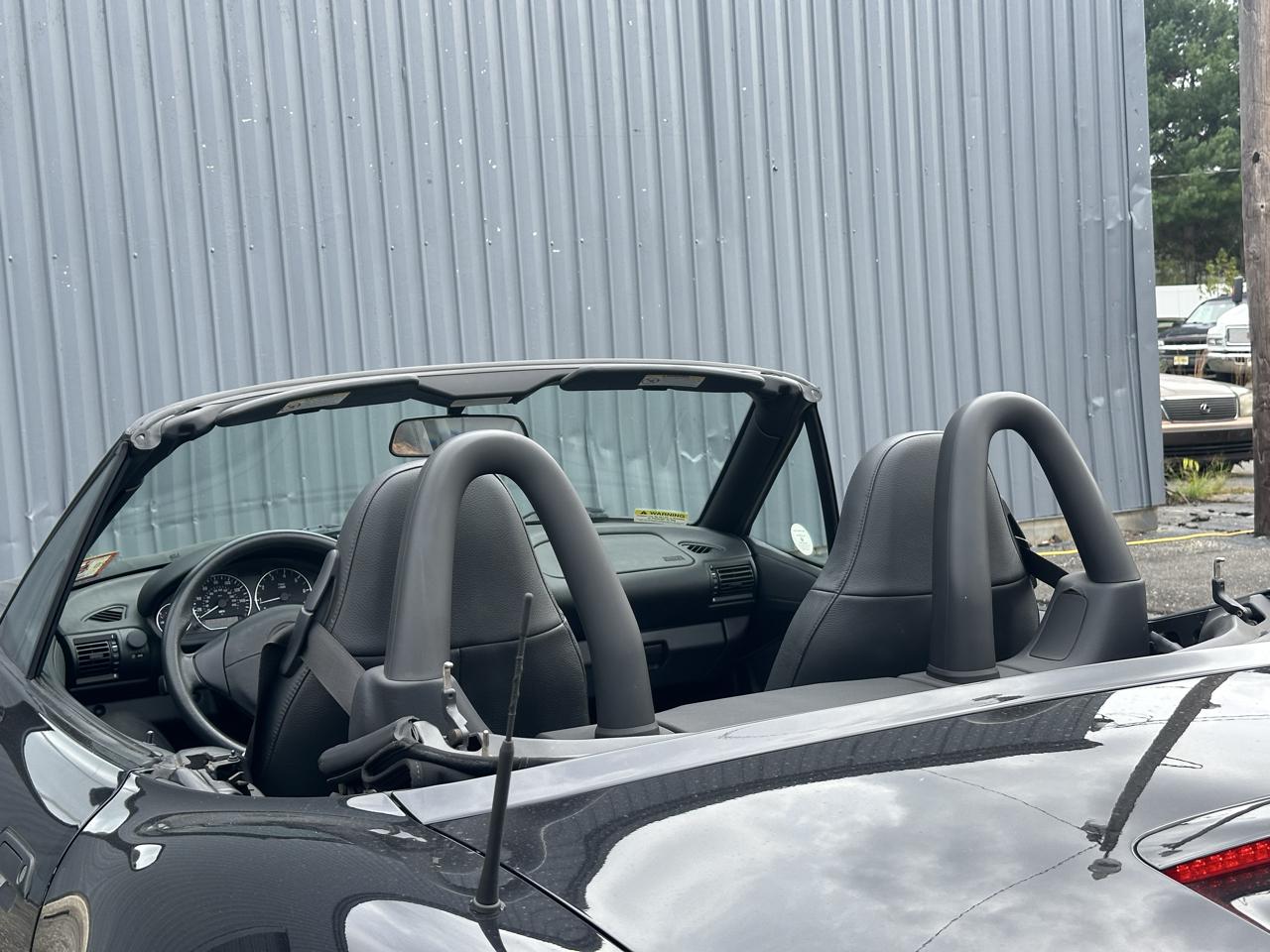 BMW Z3 Z3 2dr Roadster 2.5L 2000