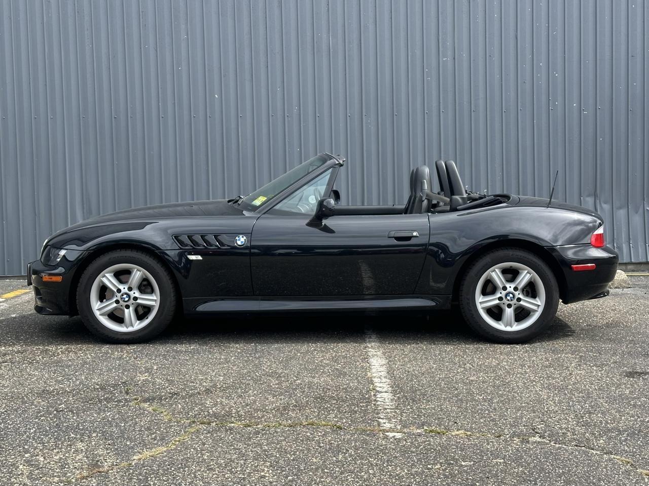 BMW Z3 Z3 2dr Roadster 2.5L 2000