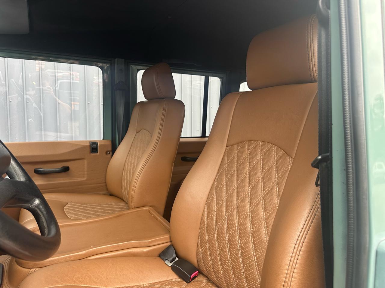 Land Rover Defender 110  1995