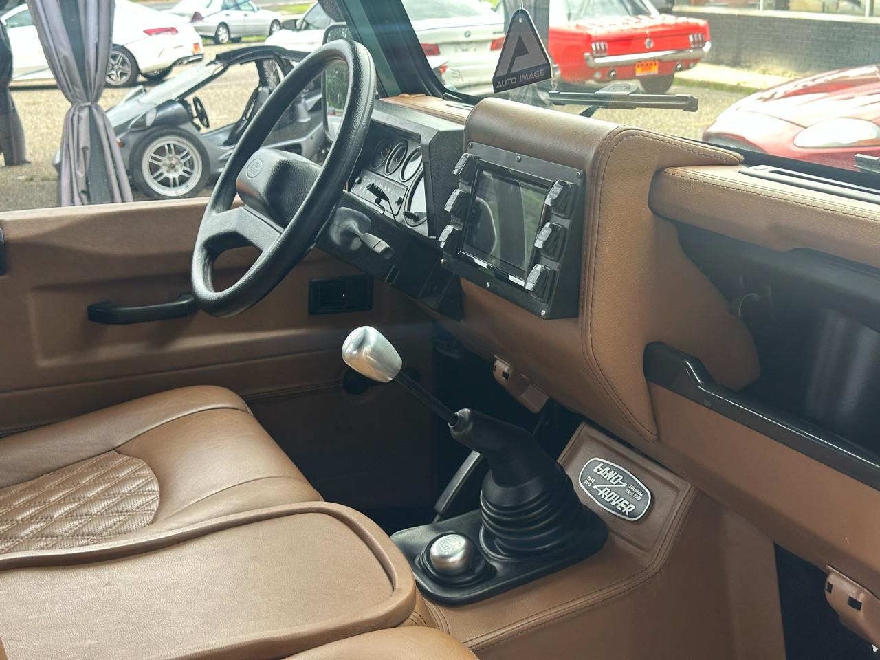 Land Rover Defender 110  1995
