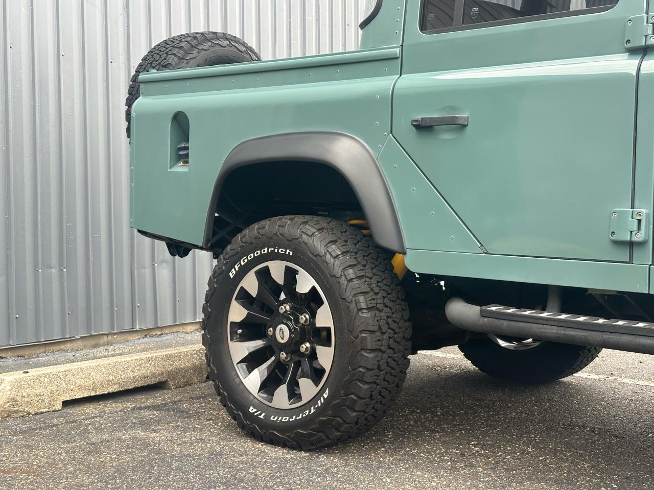 Land Rover Defender 110  1995