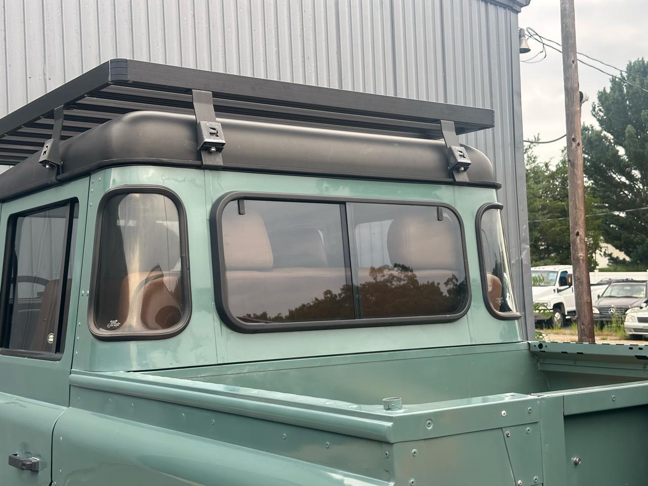 Land Rover Defender 110  1995