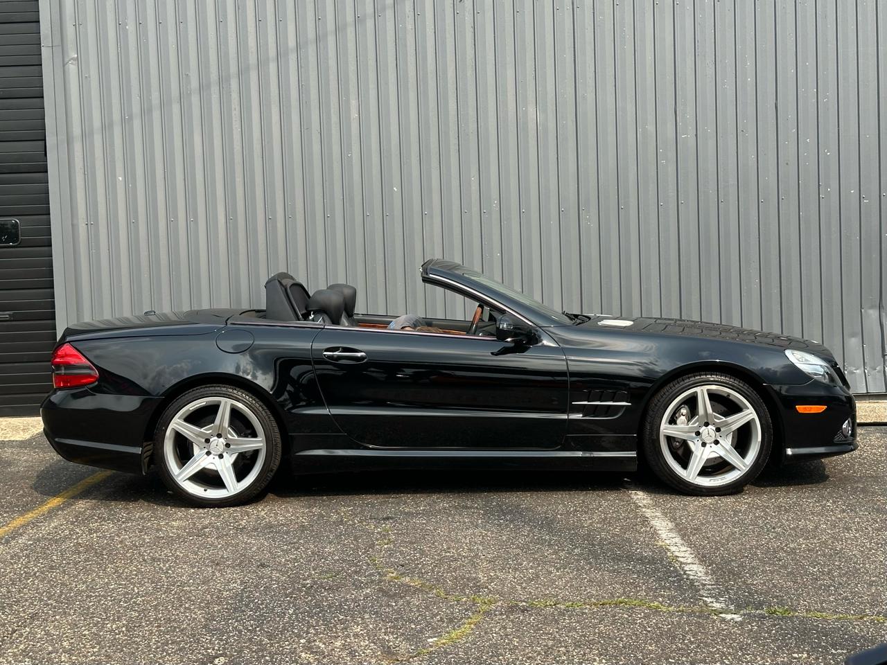 Mercedes-Benz SL-Class 2dr Roadster 5.5L V8 2009