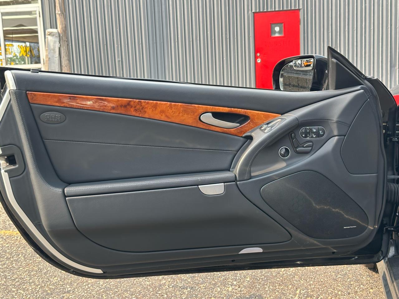 Mercedes-Benz SL-Class 2dr Roadster 5.5L V8 2009