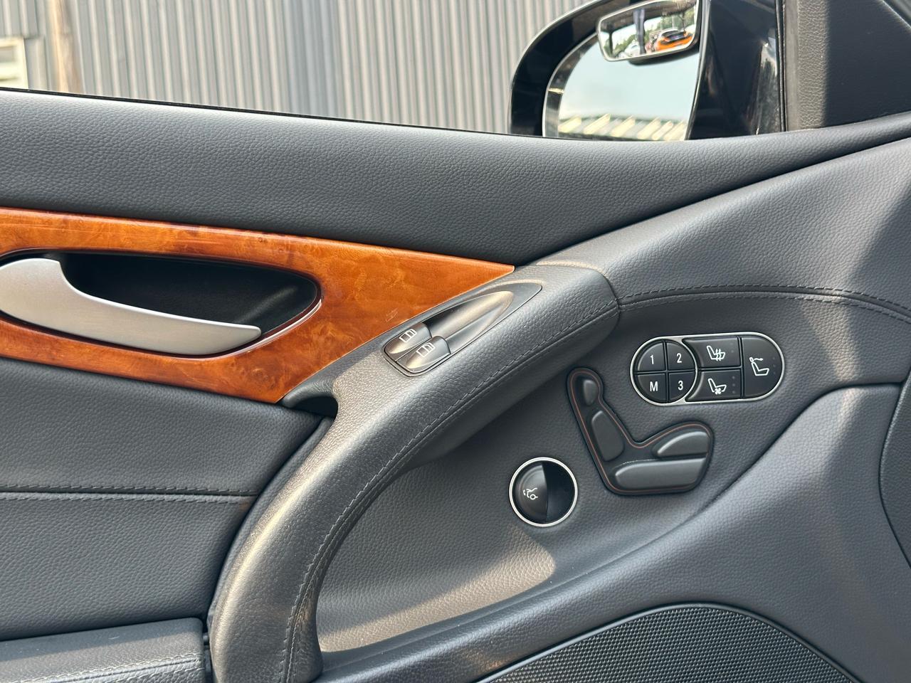 Mercedes-Benz SL-Class 2dr Roadster 5.5L V8 2009