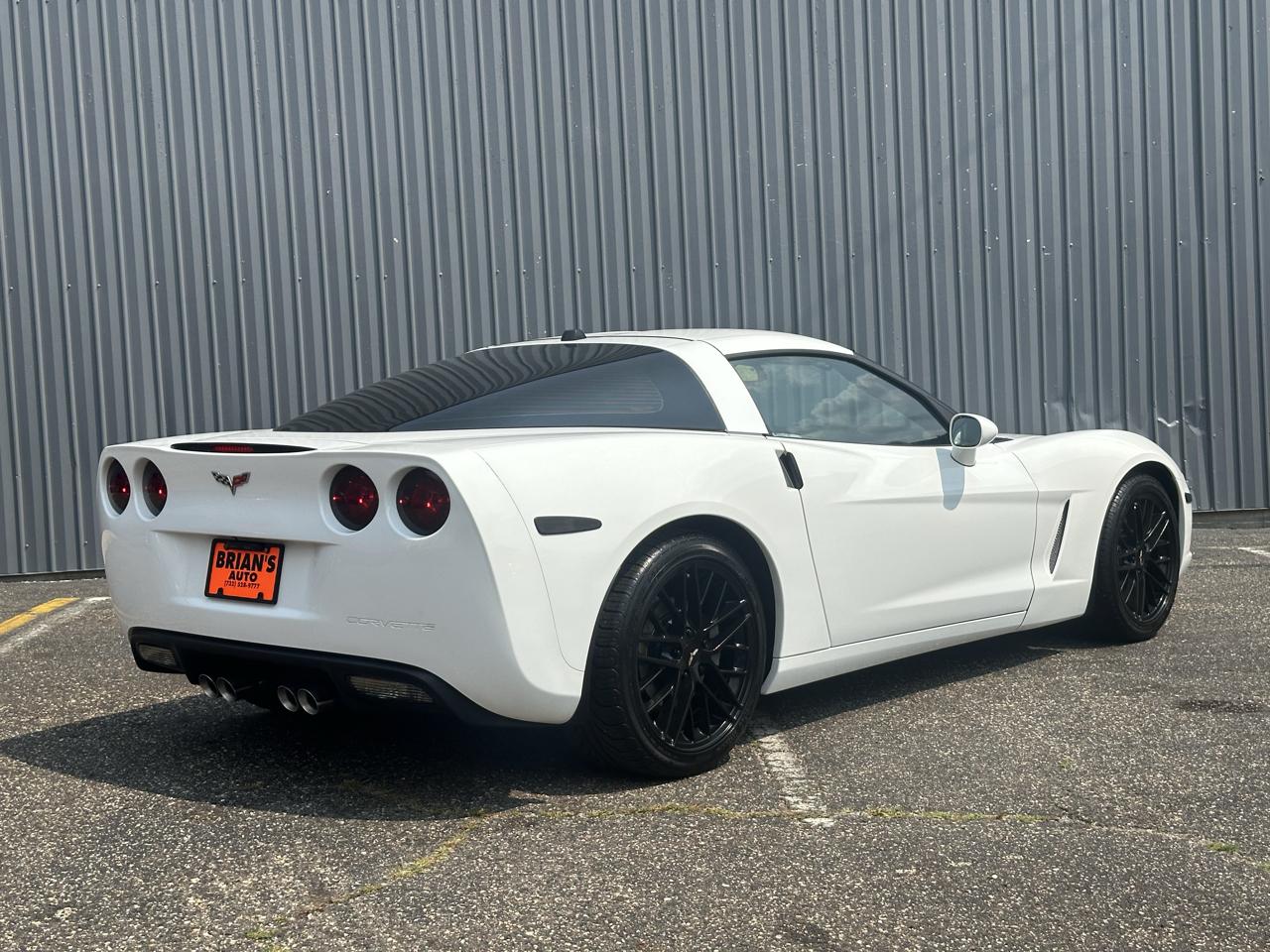 Chevrolet Corvette 2dr Cpe 2005