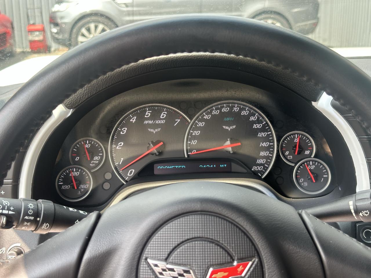 Chevrolet Corvette 2dr Cpe 2005