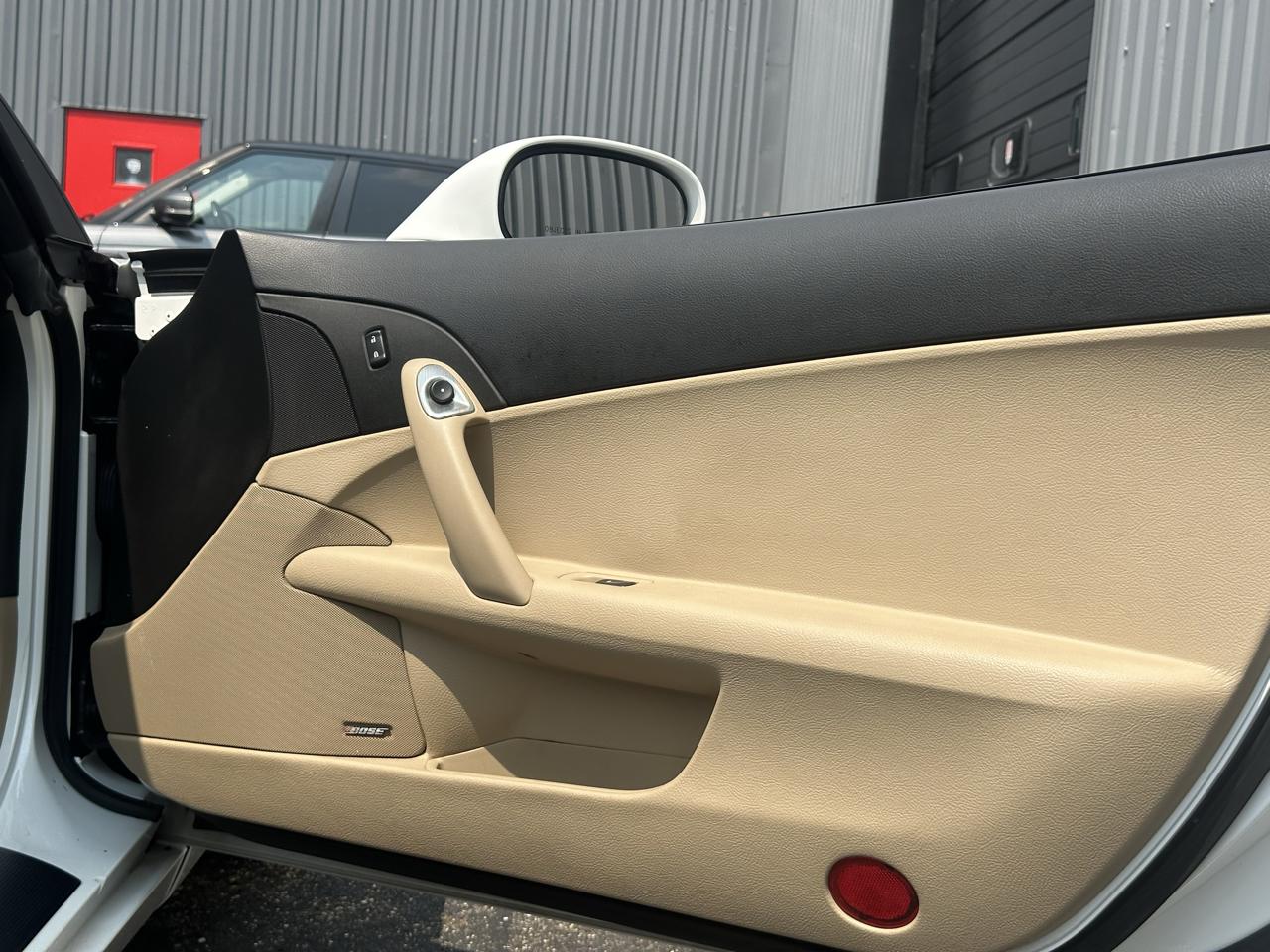 Chevrolet Corvette 2dr Cpe 2005