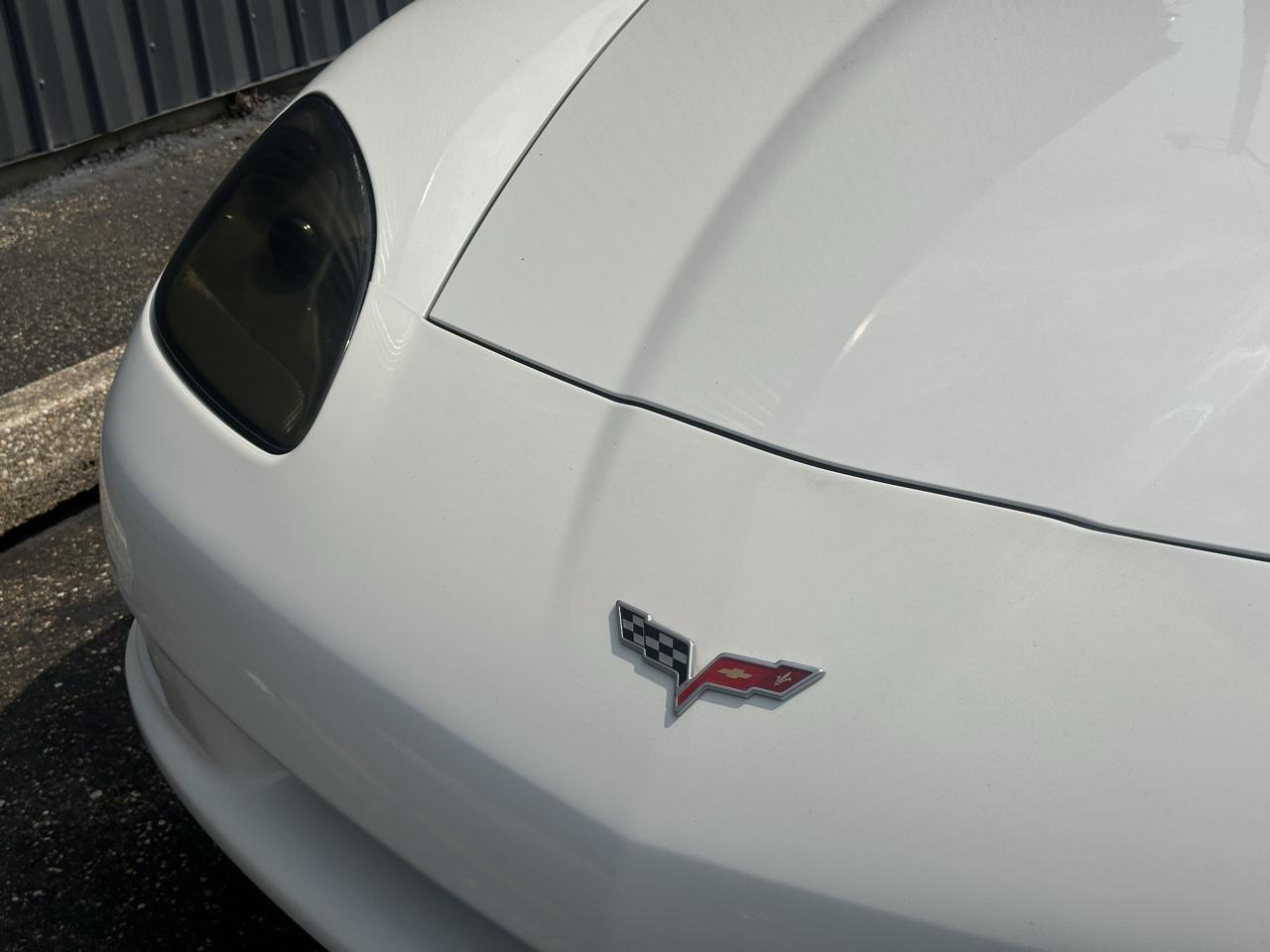 Chevrolet Corvette 2dr Cpe 2005