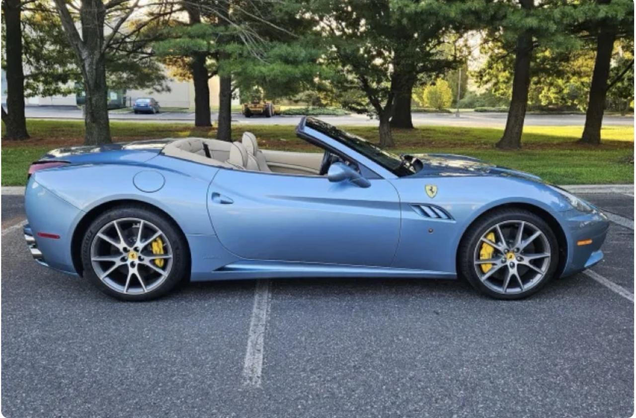 Ferrari California 2dr Conv 2012