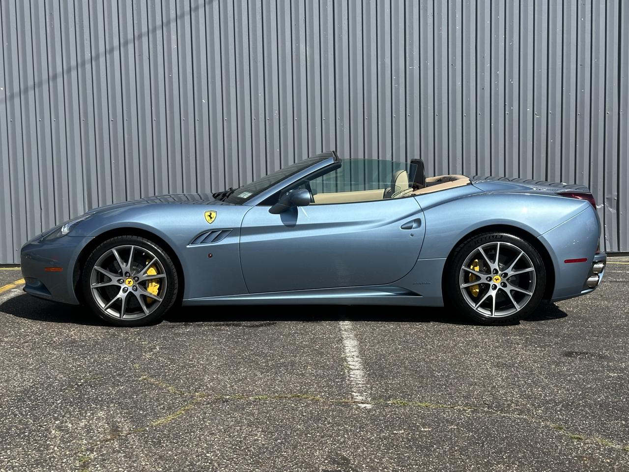Ferrari California 2dr Conv 2012