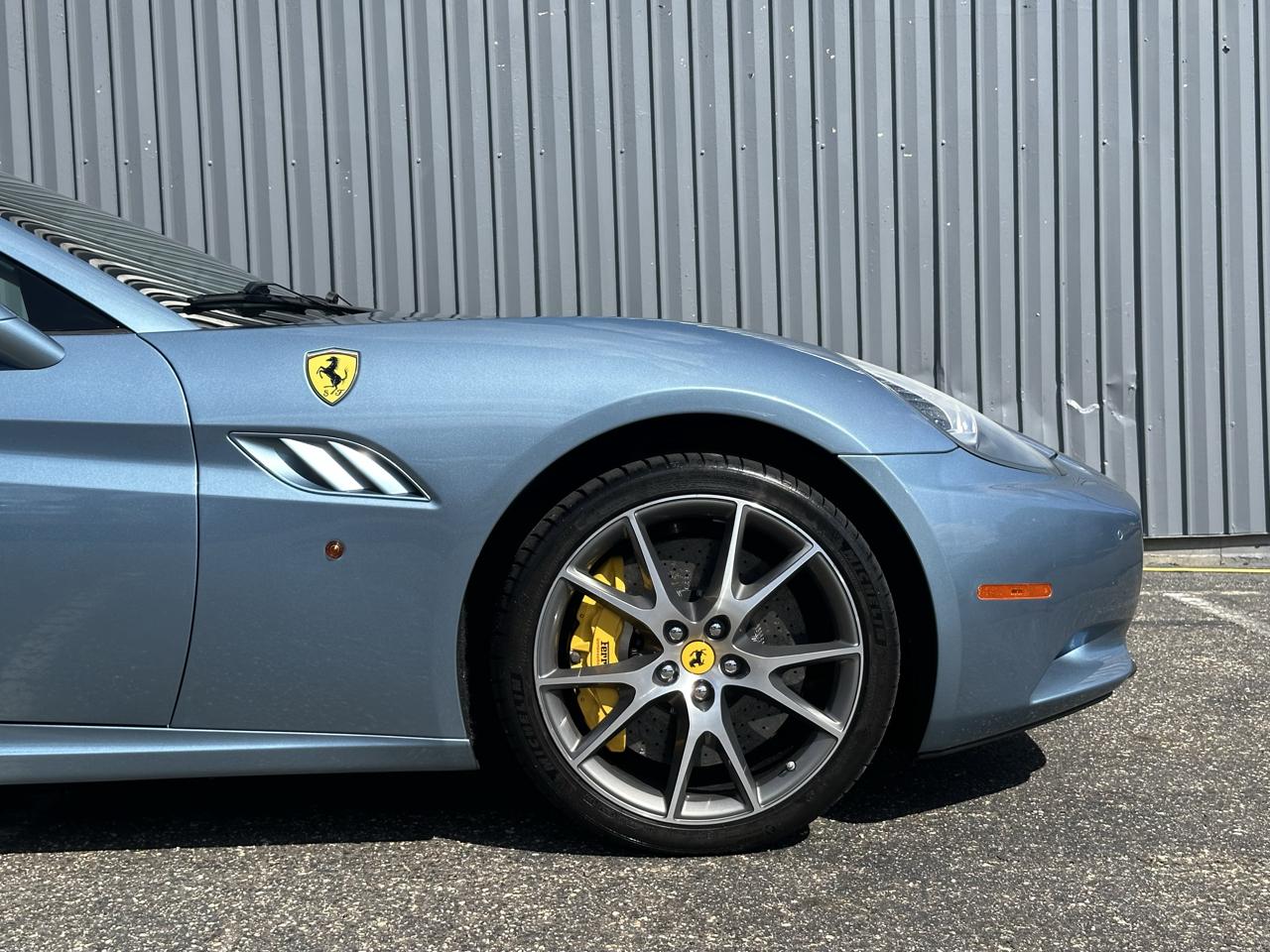 Ferrari California 2dr Conv 2012