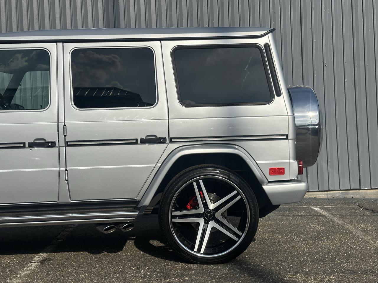 Mercedes-Benz G-Class 4MATIC 4dr G 63 AMG 2013