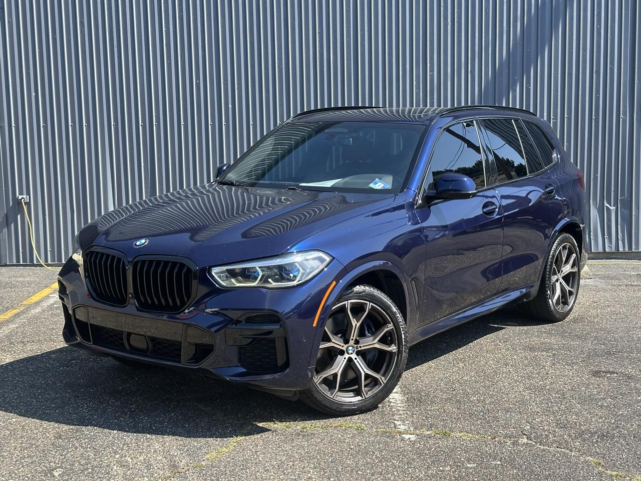 BMW X5 M50i Sports Activity Vehicle 2022
