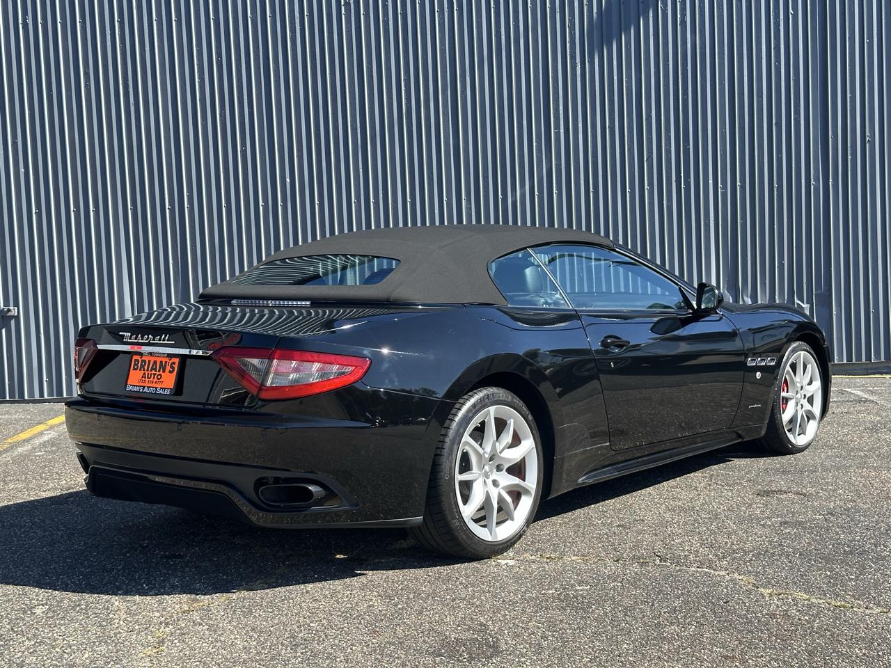Maserati GranTurismo Convertible 2dr Conv GranTurismo Sport 2013