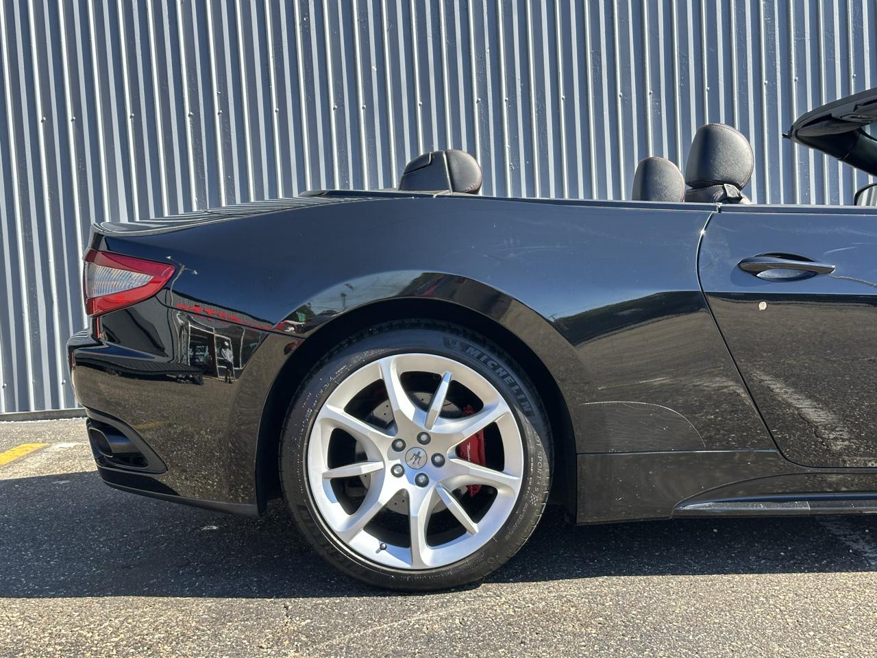 Maserati GranTurismo Convertible 2dr Conv GranTurismo Sport 2013