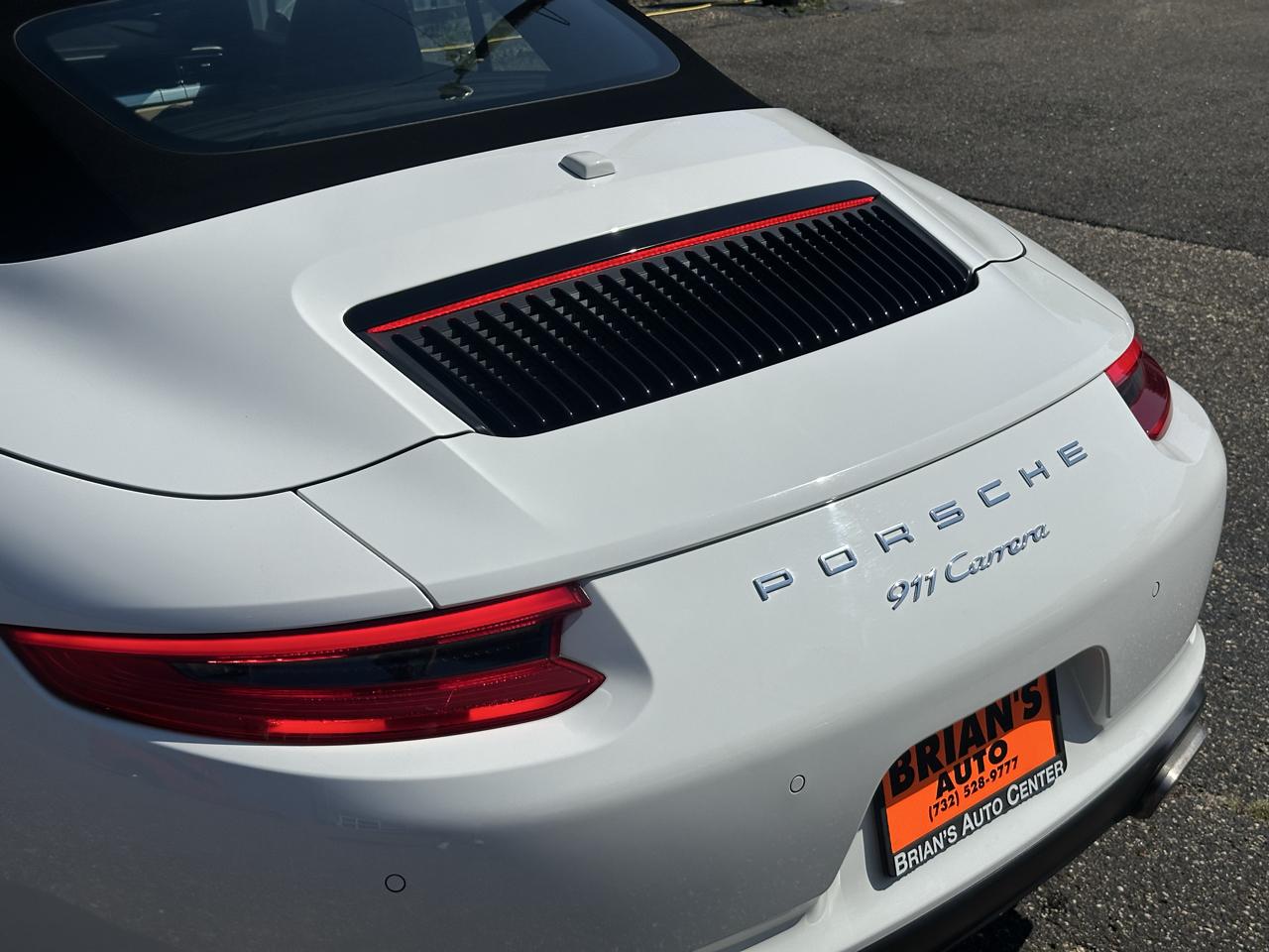 Porsche 911 Carrera Cabriolet 2017