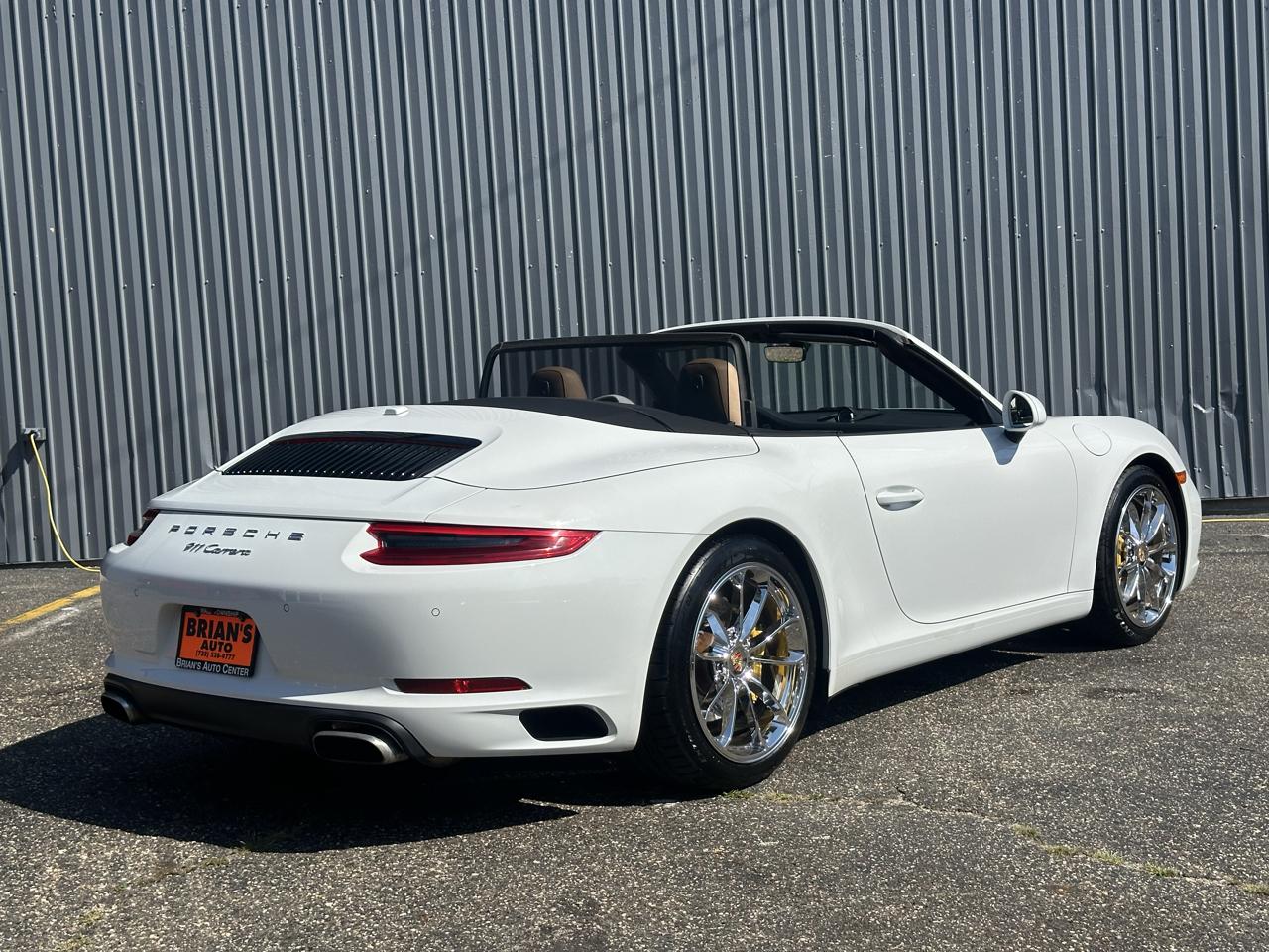 Porsche 911 Carrera Cabriolet 2017