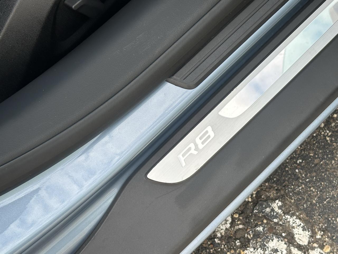 Audi R8 2dr Cpe 4.2L Man quattro 2009