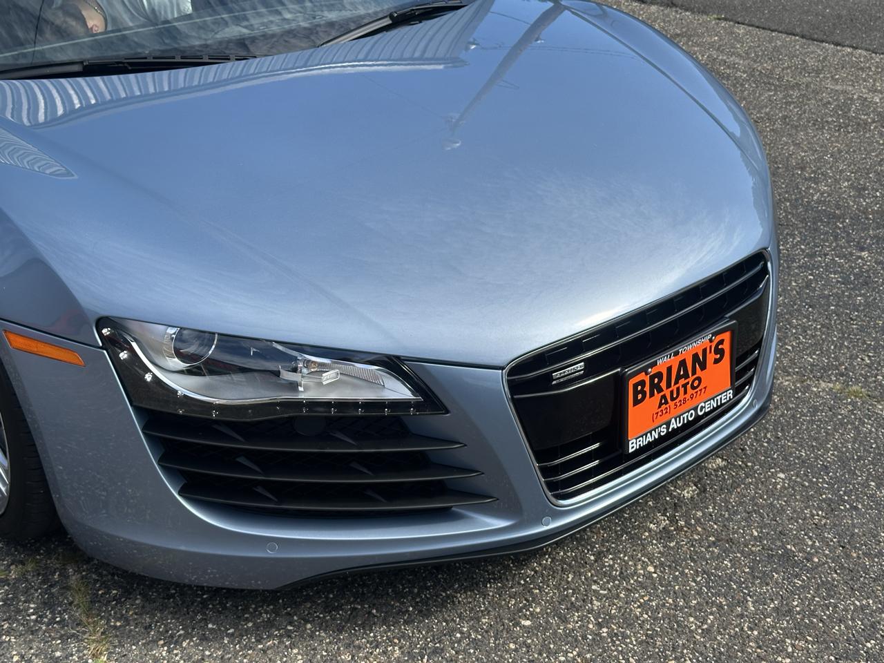 Audi R8 2dr Cpe 4.2L Man quattro 2009