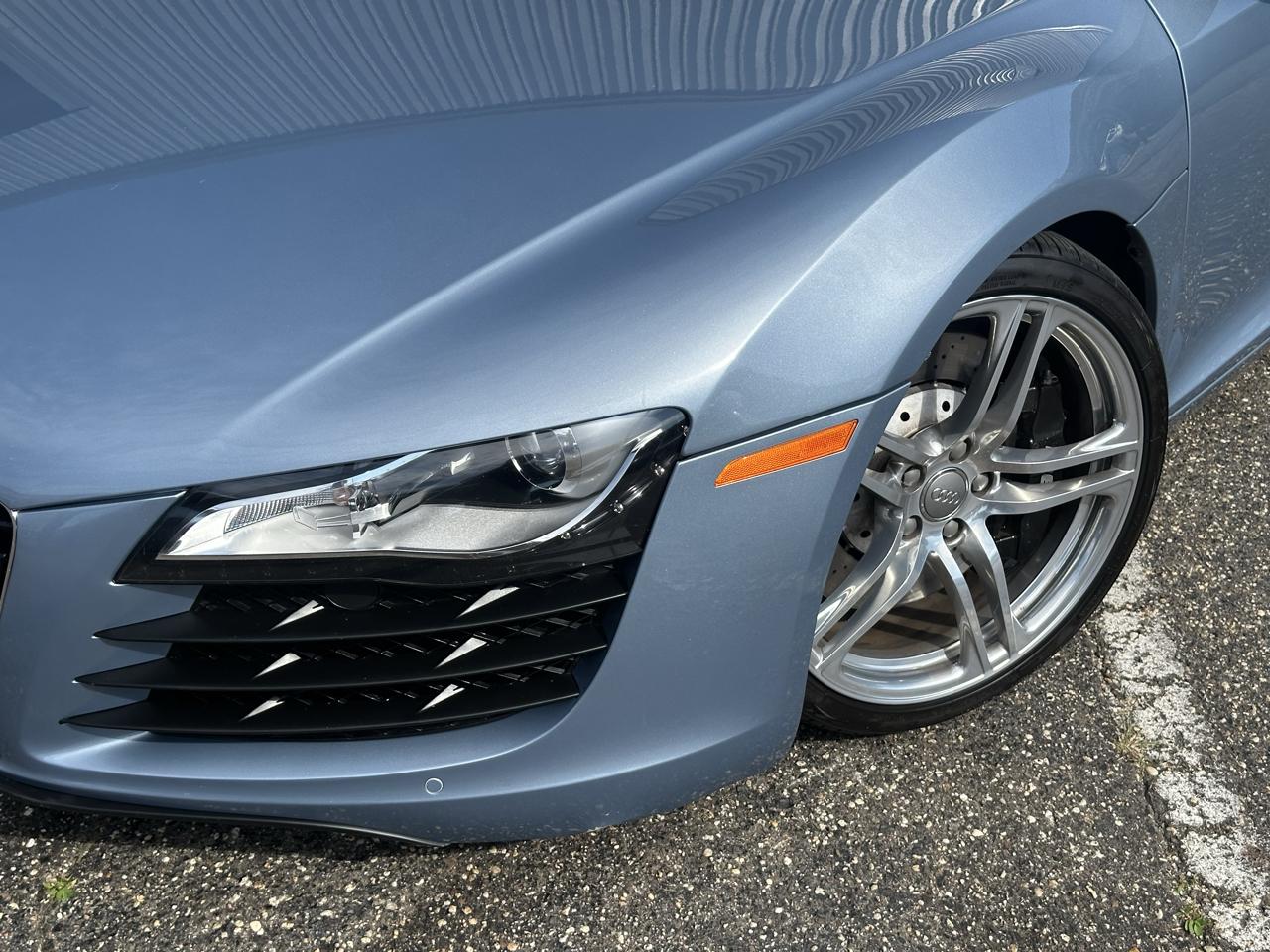 Audi R8 2dr Cpe 4.2L Man quattro 2009