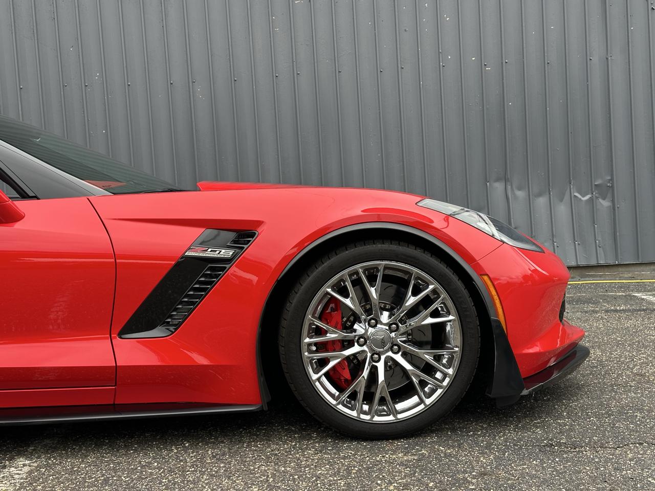 Chevrolet Corvette 2dr Z06 Conv w/3LZ 2015