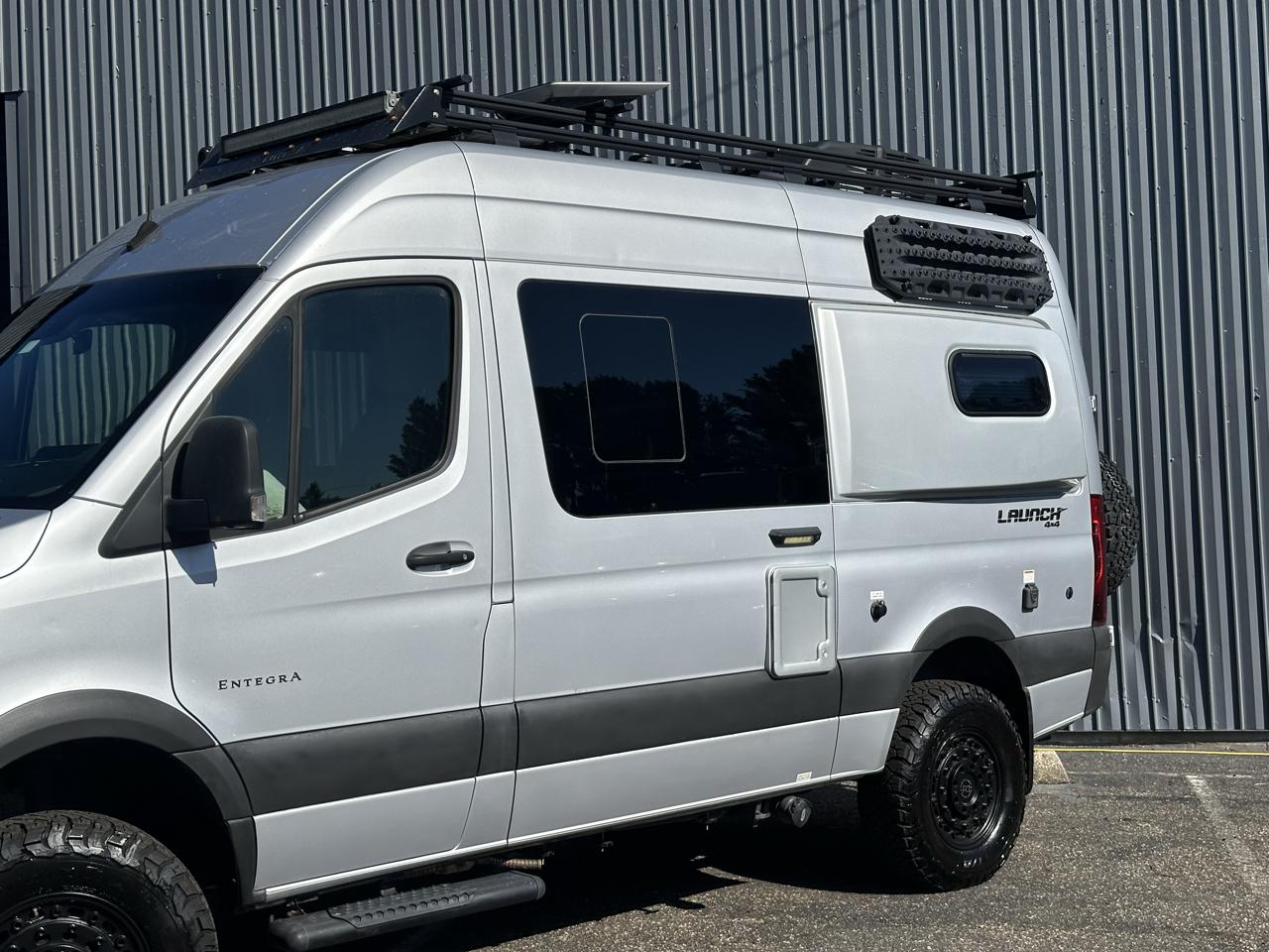 Mercedes-Benz Sprinter Van  2022
