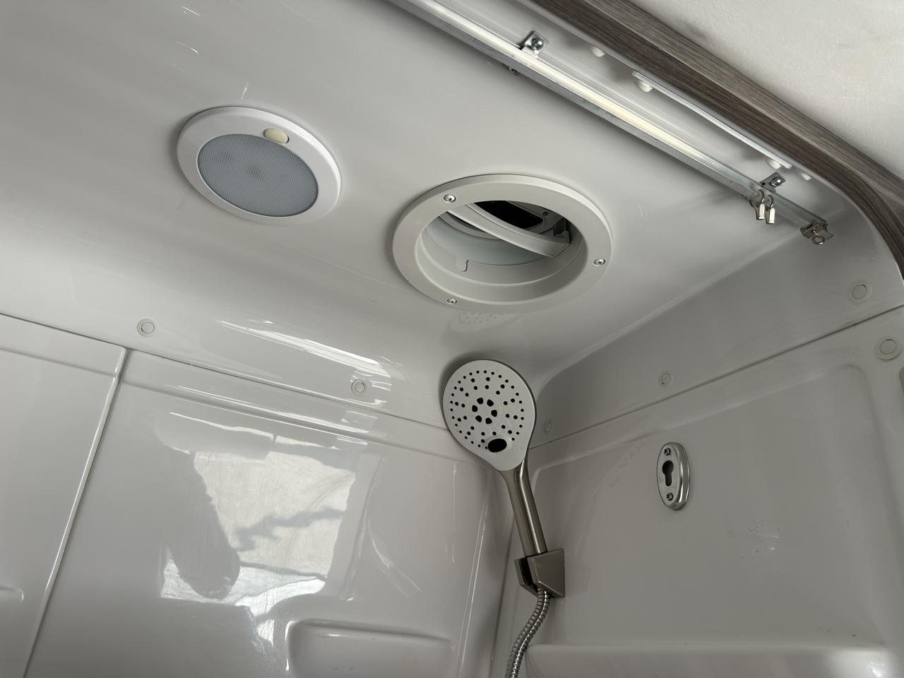 Mercedes-Benz Sprinter Van  2022