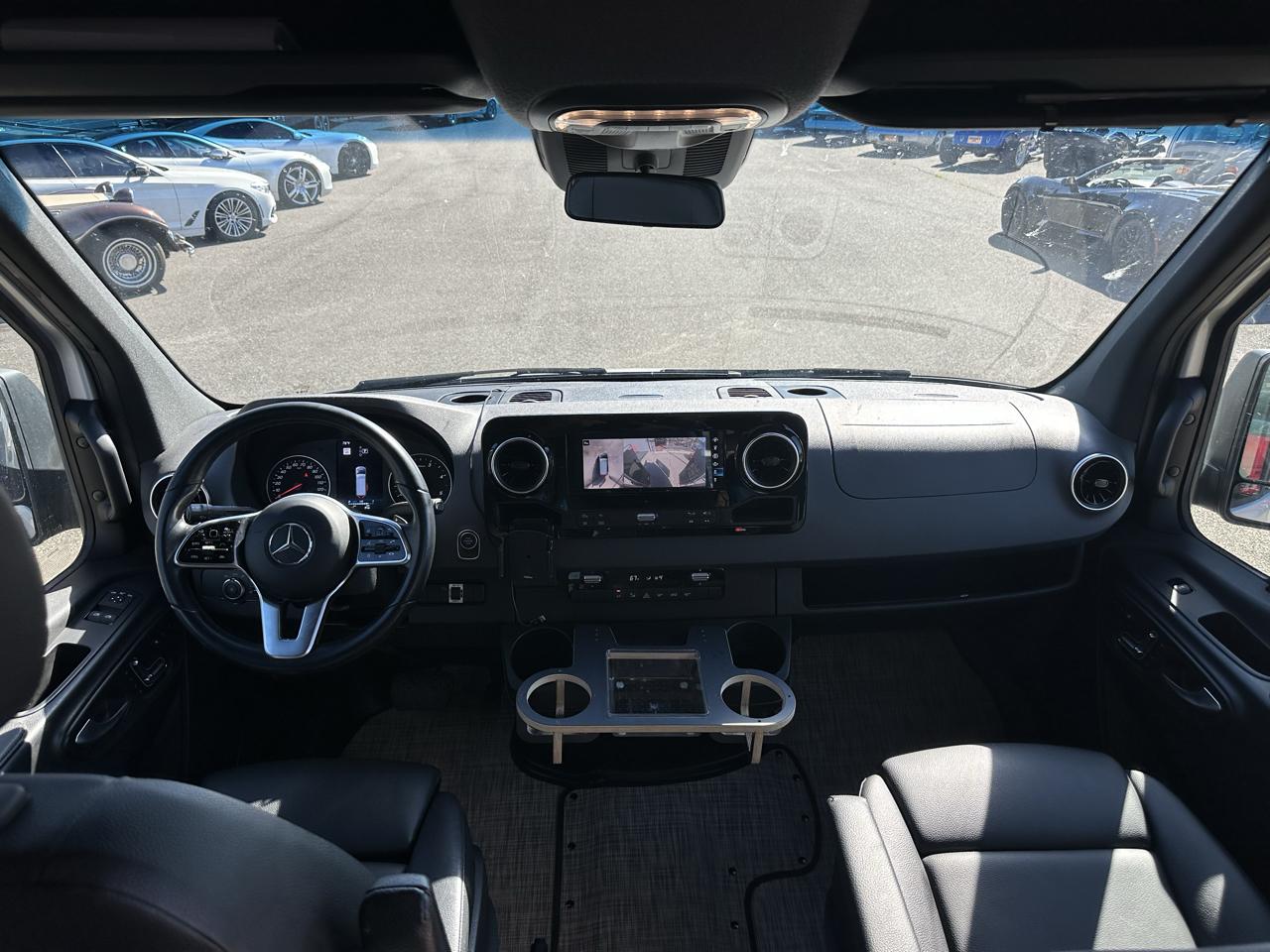 Mercedes-Benz Sprinter Van  2022