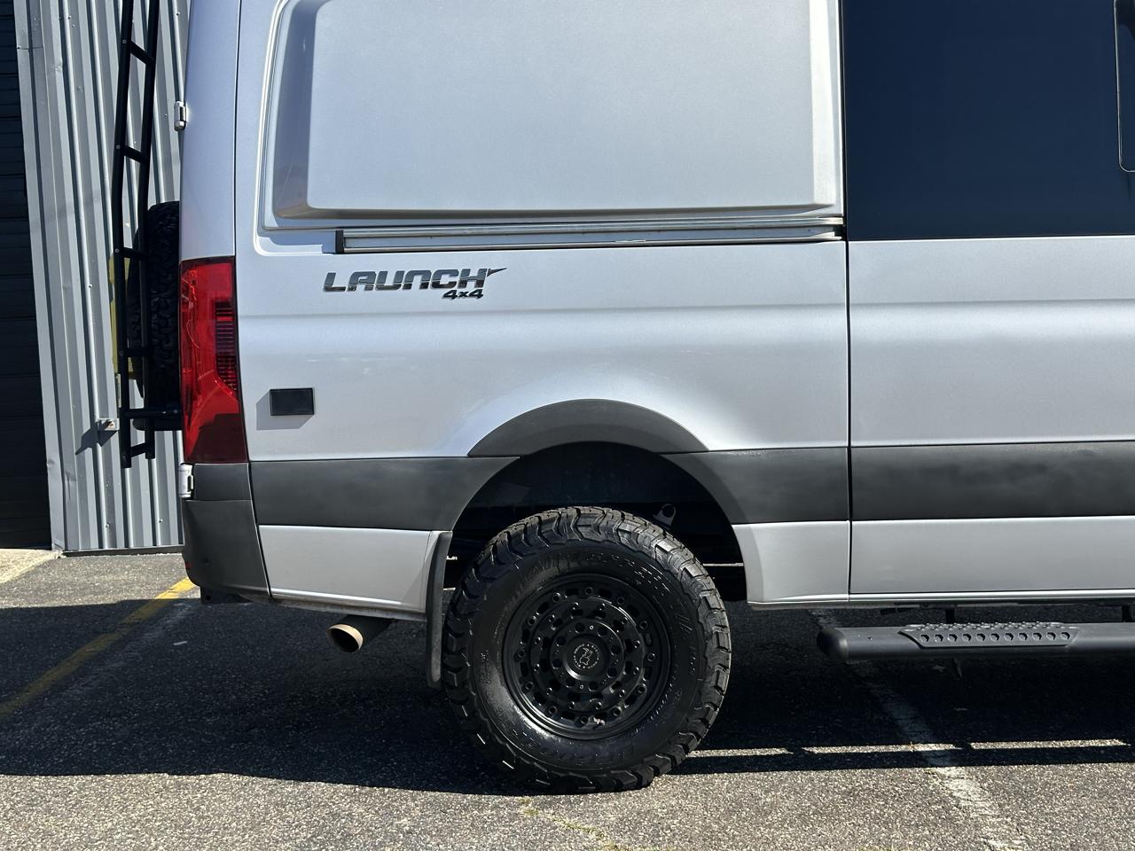 Mercedes-Benz Sprinter Van  2022