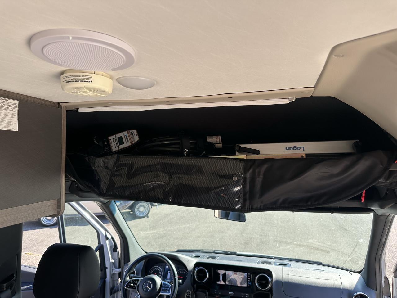 Mercedes-Benz Sprinter Van  2022
