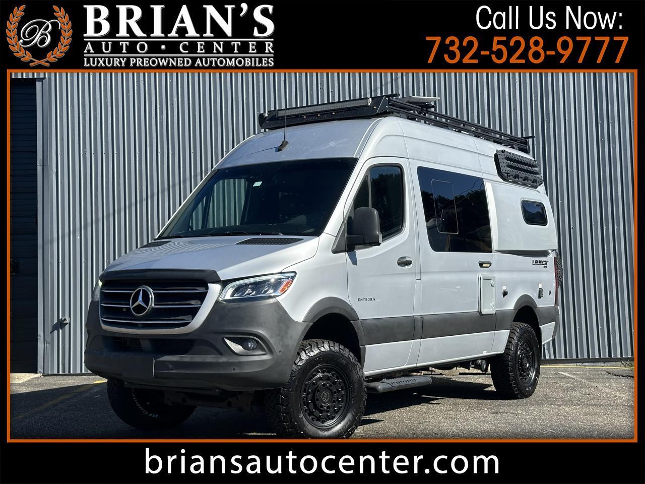 Mercedes-Benz Sprinter Van  2022