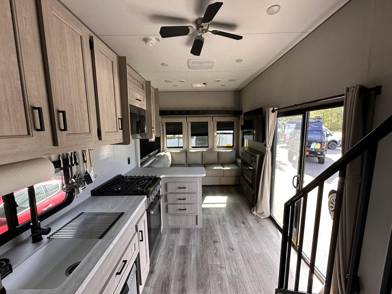 Coachmen Catalina  2025