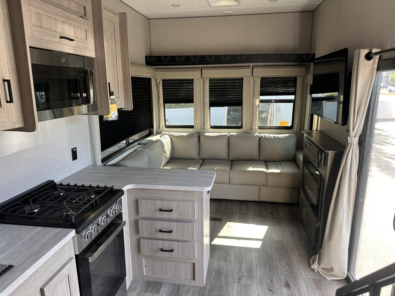 Coachmen Catalina  2025