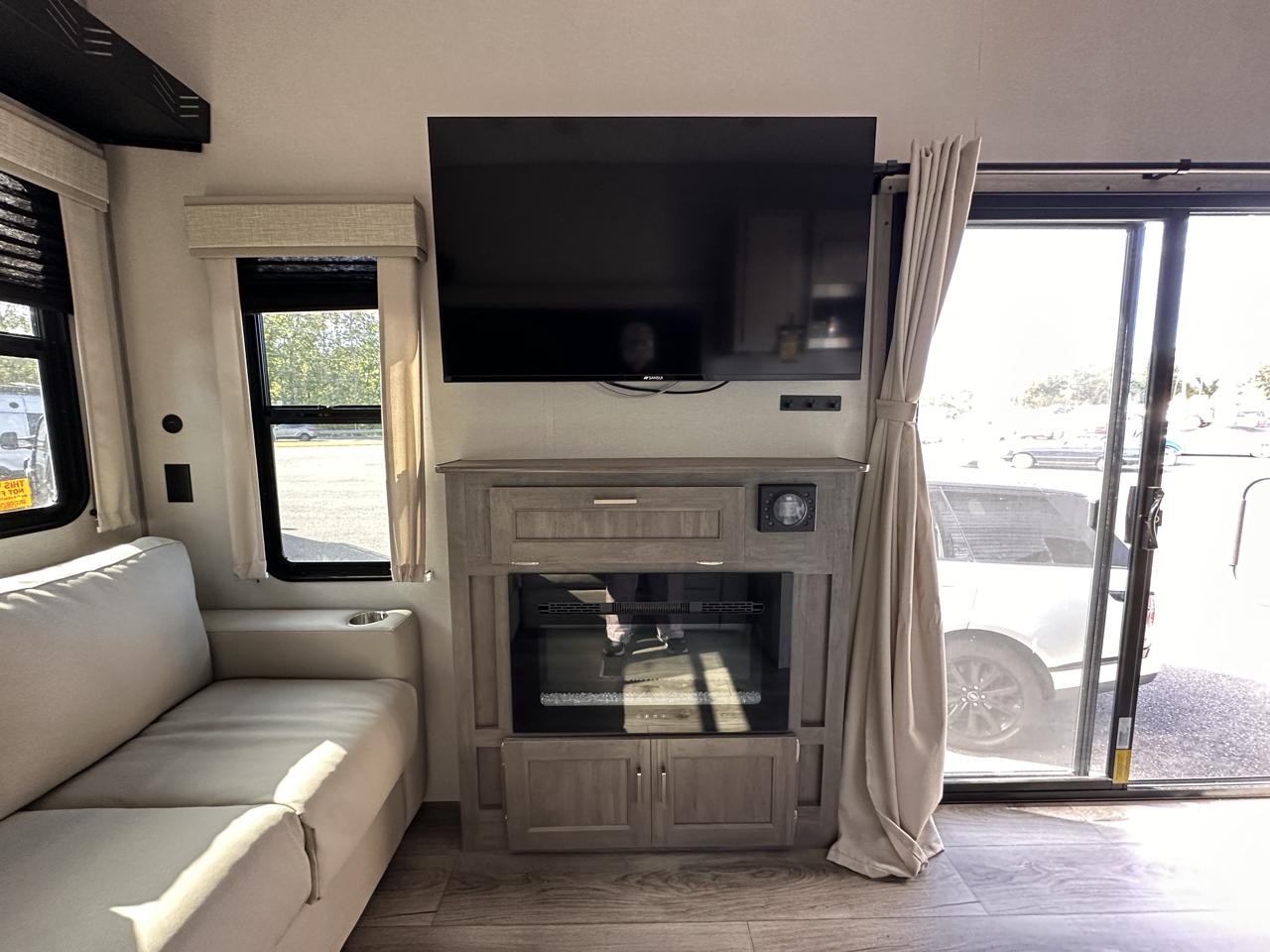 Coachmen Catalina  2025