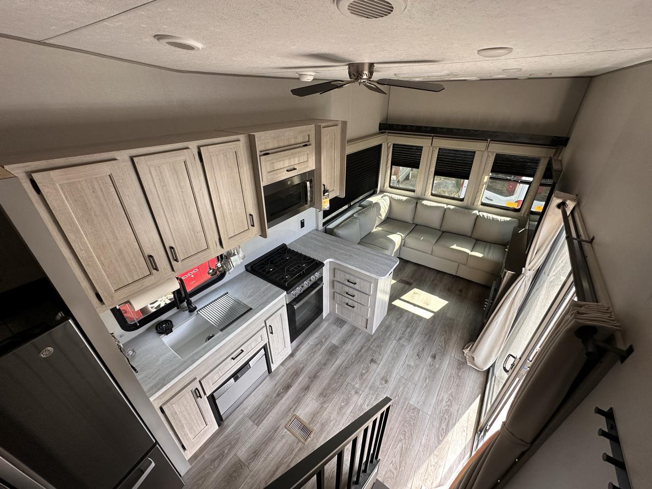 Coachmen Catalina  2025