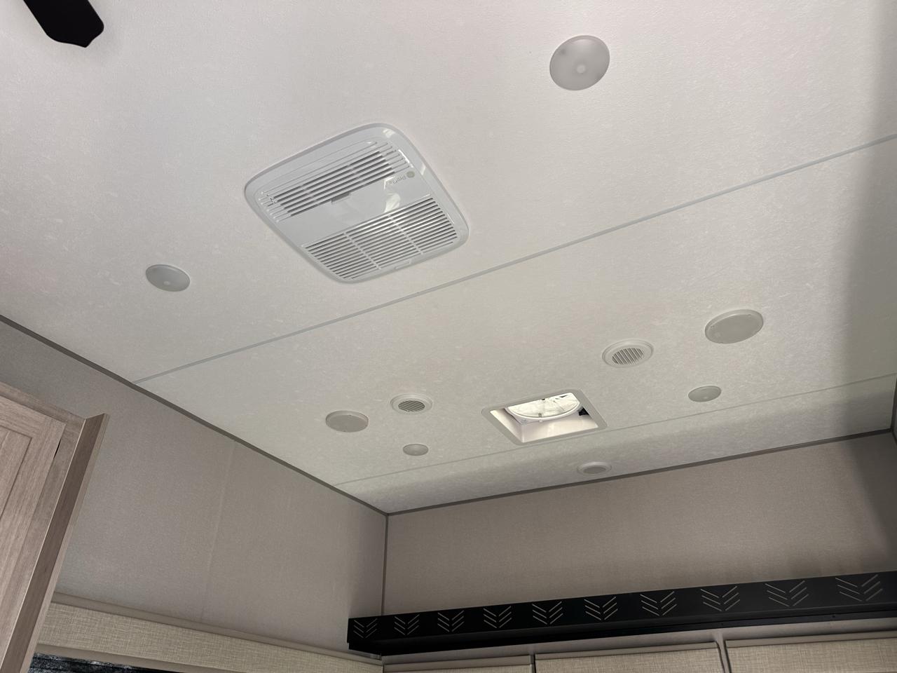 Coachmen Catalina  2025