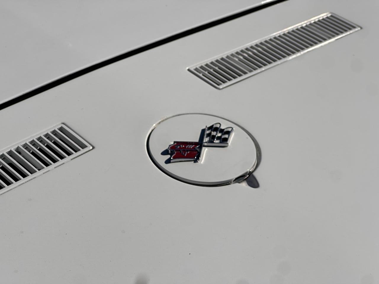 Chevrolet Corvette 2D Convertible 1973