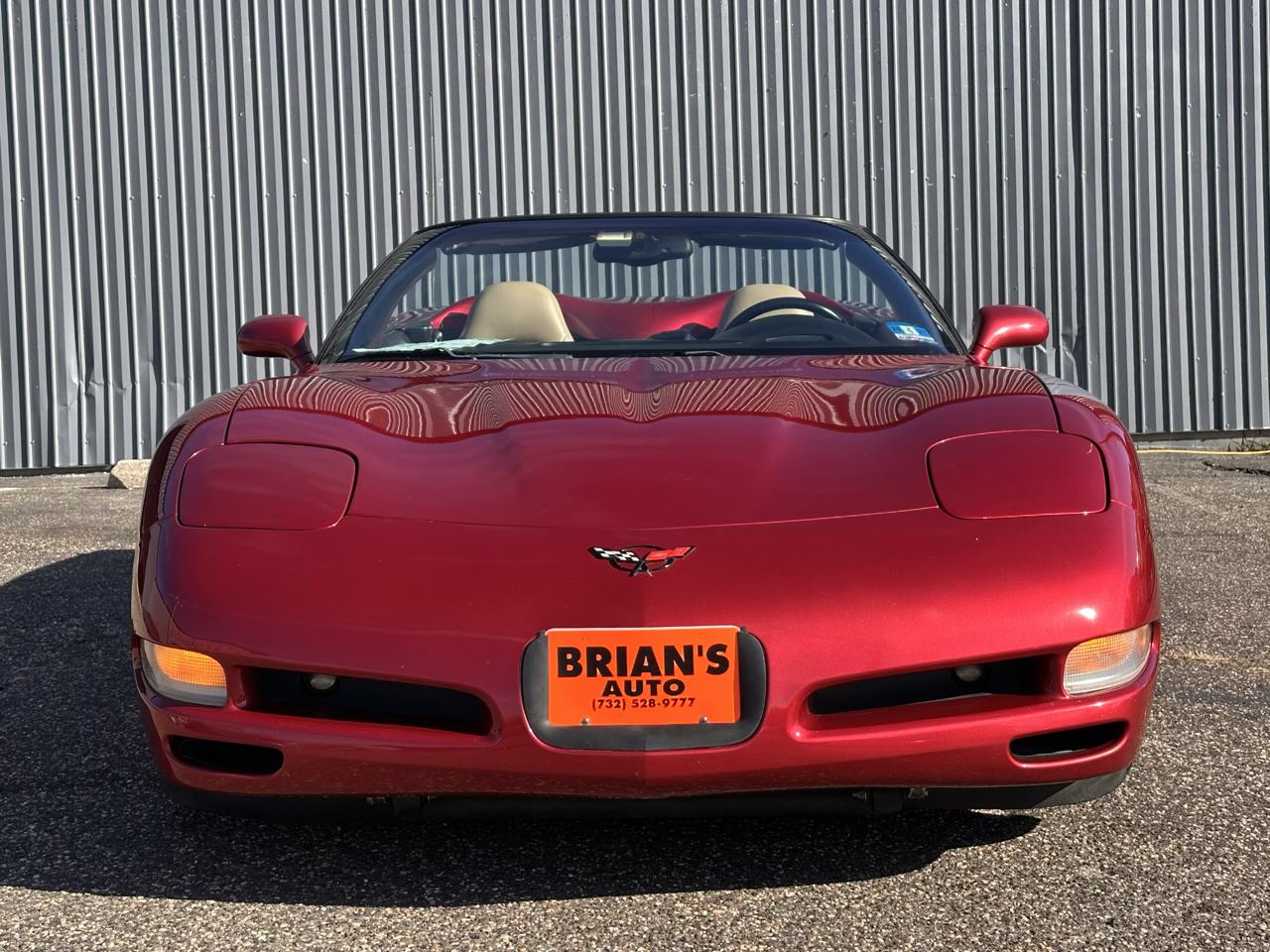 Chevrolet Corvette 2dr Convertible 2001