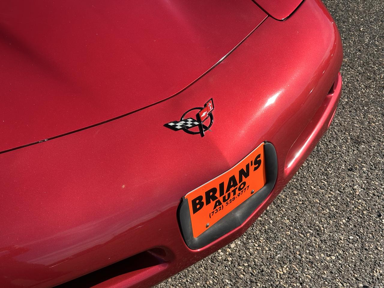 Chevrolet Corvette 2dr Convertible 2001